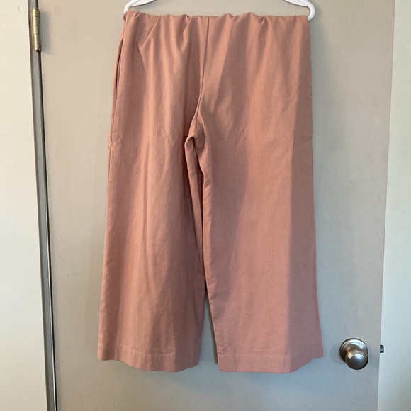 Linen blush wide leg romper size small - Picture 7 of 8